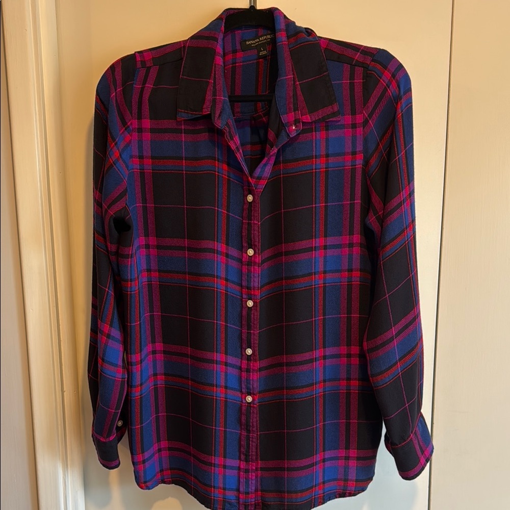 Banana Republic Pink and Blue Plaid Dillon Shirt